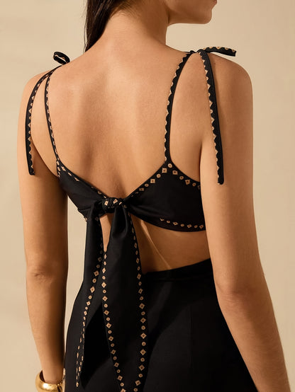 Vestido Longo Estampa Tropical Palmeira com Recorte Vazado e Alças Ajustáveis