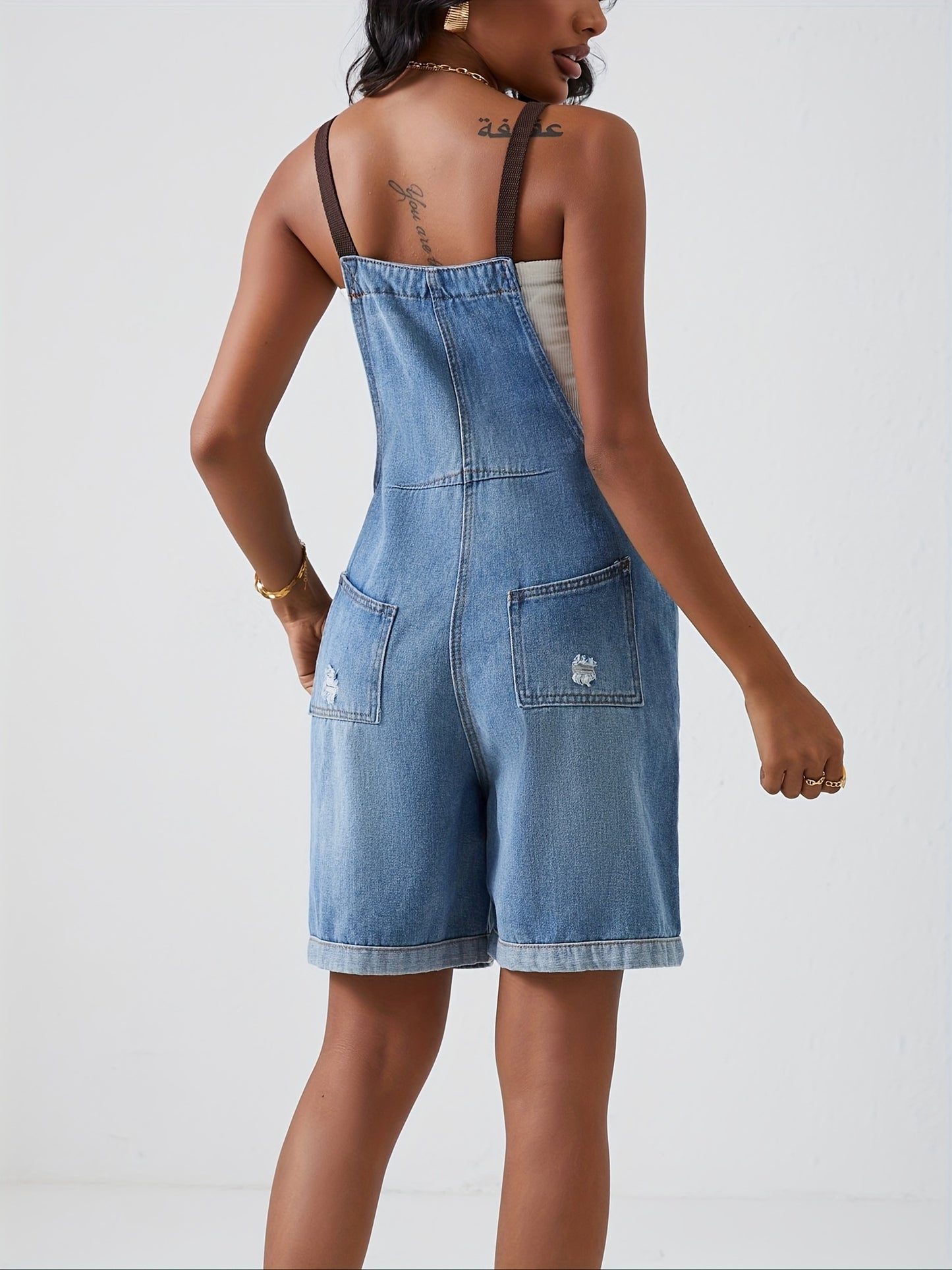 Jardineira Jeans Feminina Shorts com Alças Ajustáveis Casual Verão
