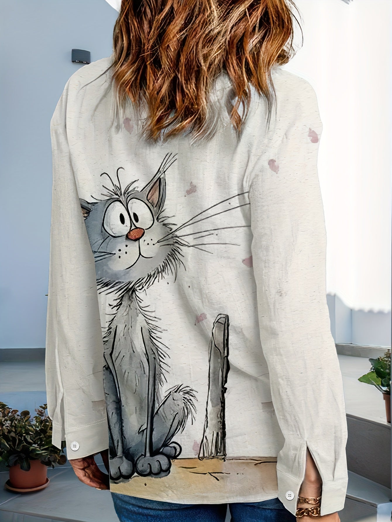 Camisa Feminina Manga Longa Estampa Gato Cinza Casual Oversized
