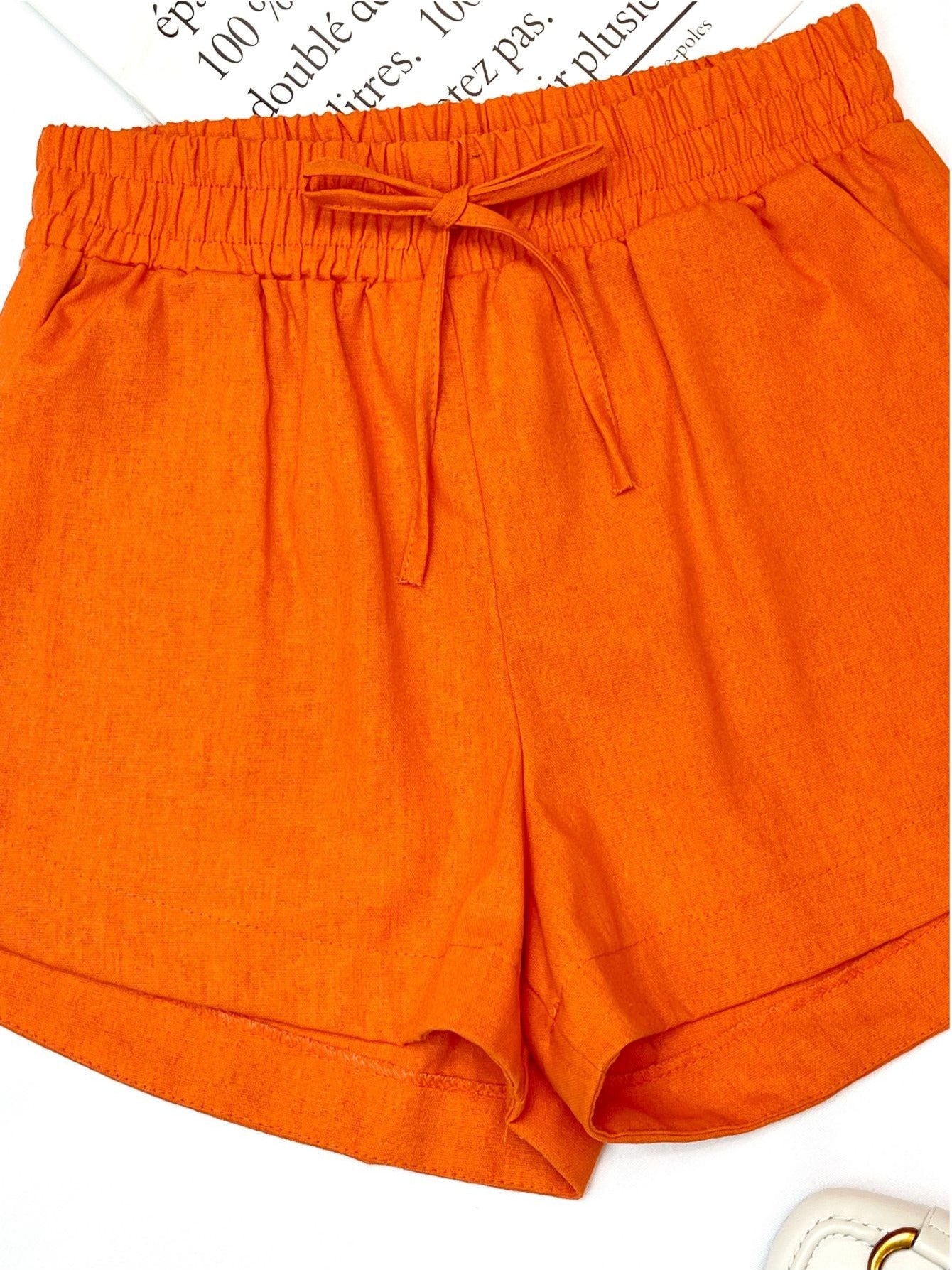 Shorts Feminino Linho Cintura Alta Elástica com Amarração Casual