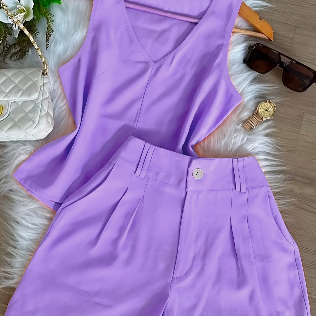 Conjunto Feminino Regata Decote V e Shorts Alfaiataria Casual Verão