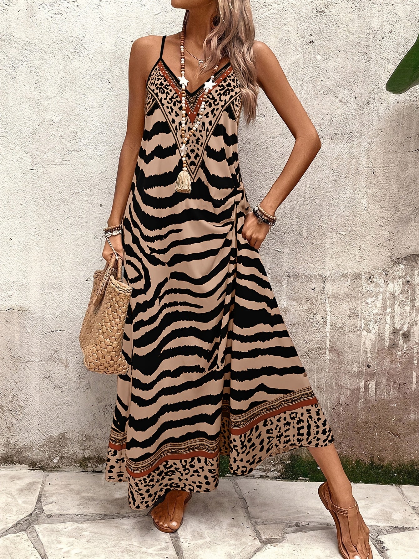 Vestido Longo Animal Print Zebra e Onça com Alças Finas Decote V