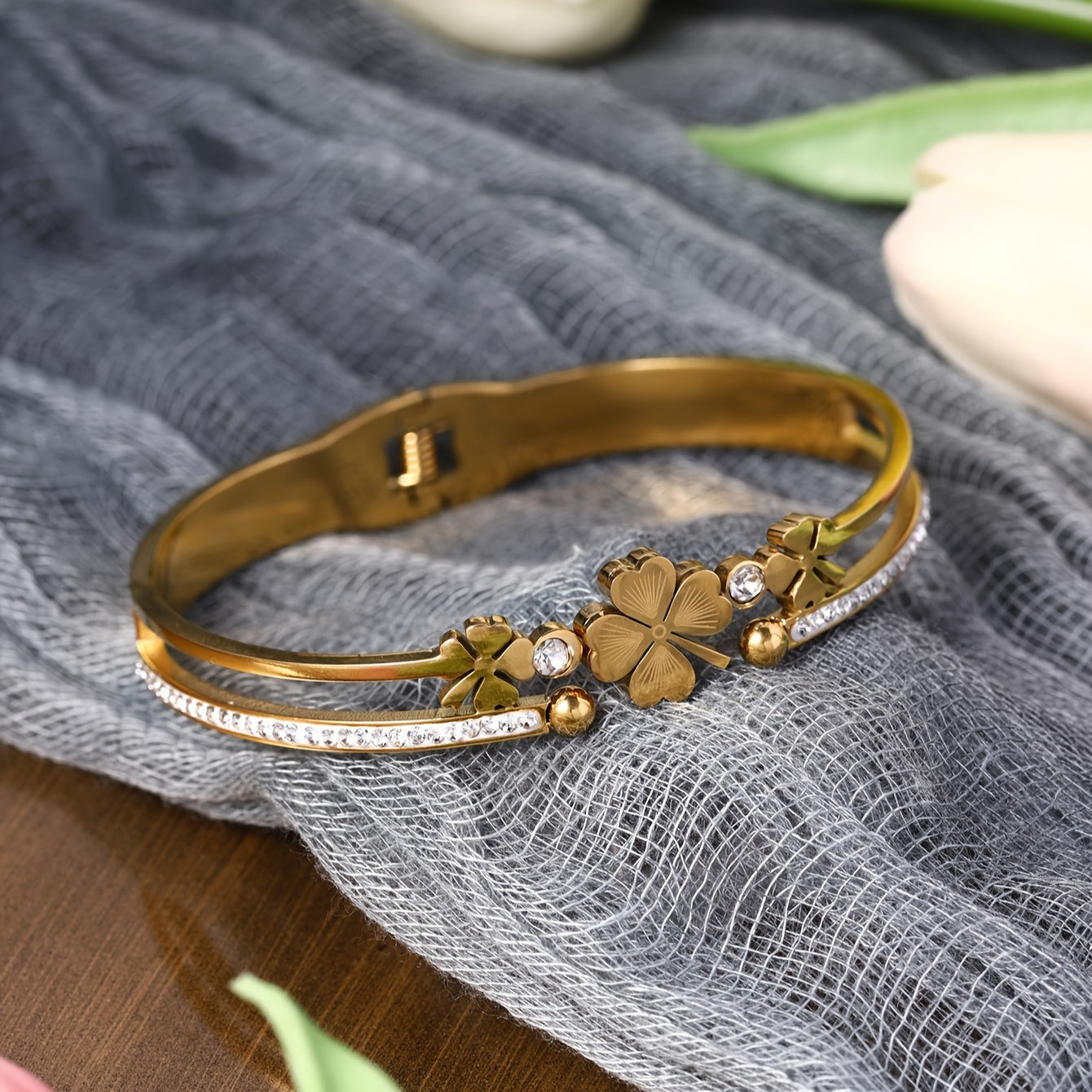 Pulseira Feminina Luxo Aço Inoxidável Abertura Retrô Strass Banho Ouro 18K