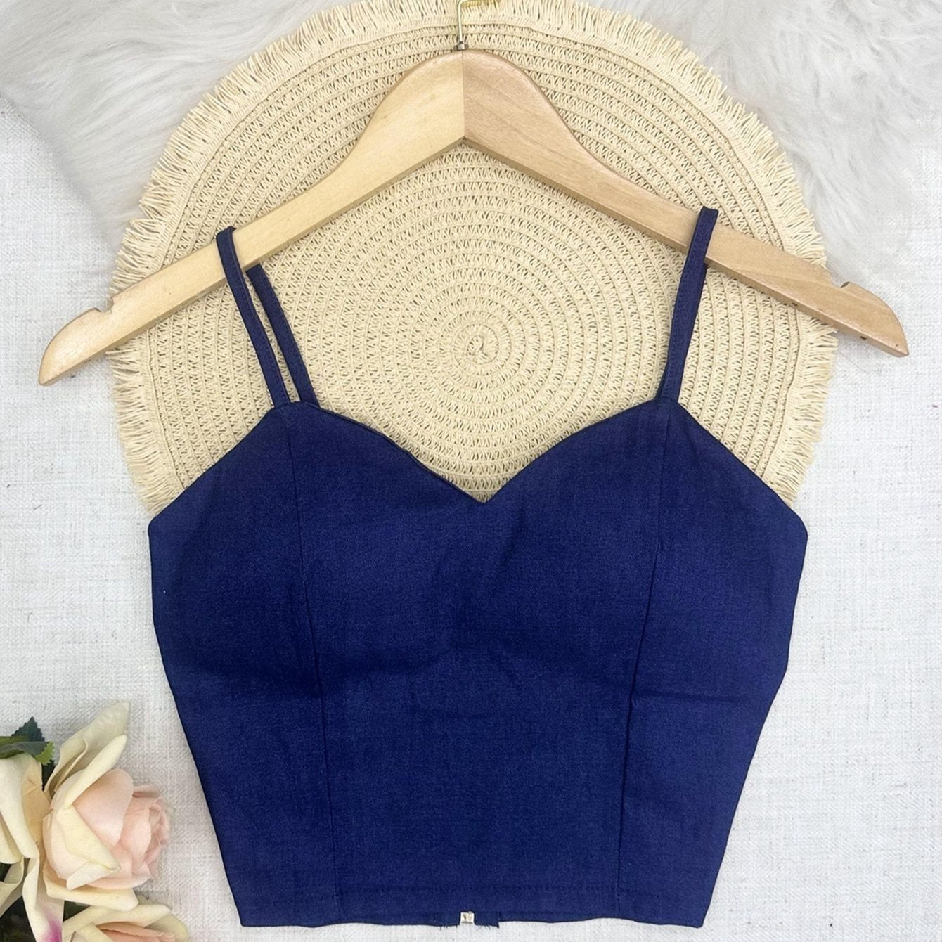 Top Cropped Feminino com Bojo e Zíper Frontal Alças Finas Moderno