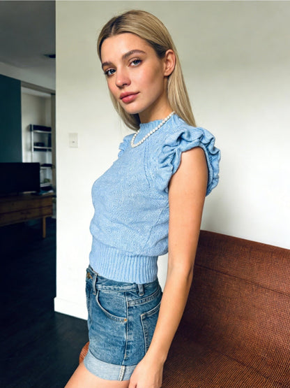 Blusa Tricot Feminina Gola Alta com Babados nas Mangas Sem Mangas