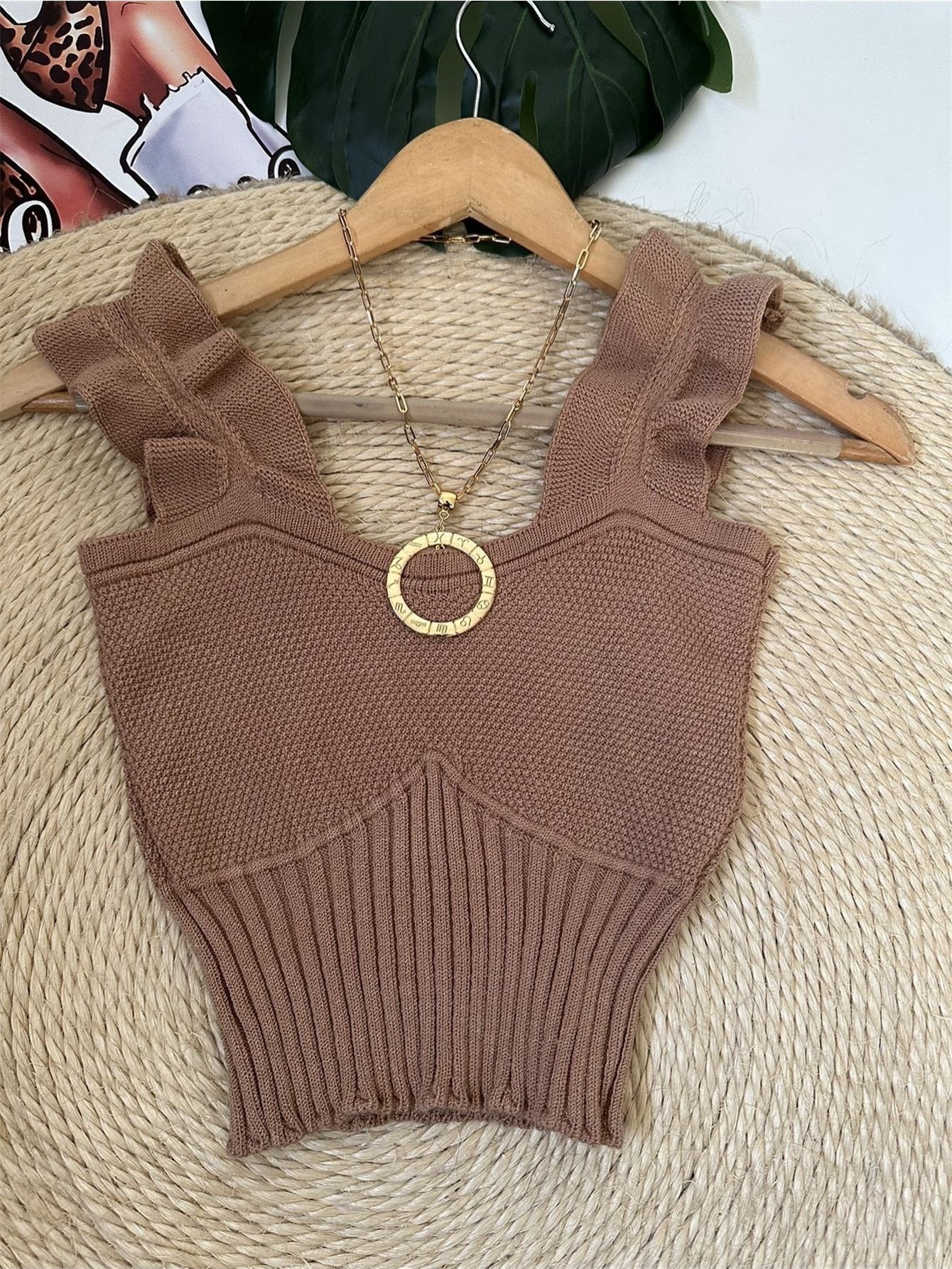 Top Cropped Tricot Feminino com Babados nas Alças Canelado Elegante