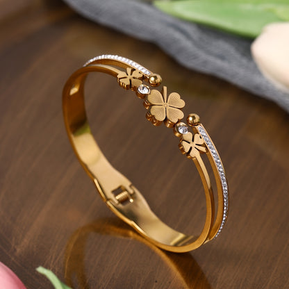 Pulseira Feminina Luxo Aço Inoxidável Abertura Retrô Strass Banho Ouro 18K