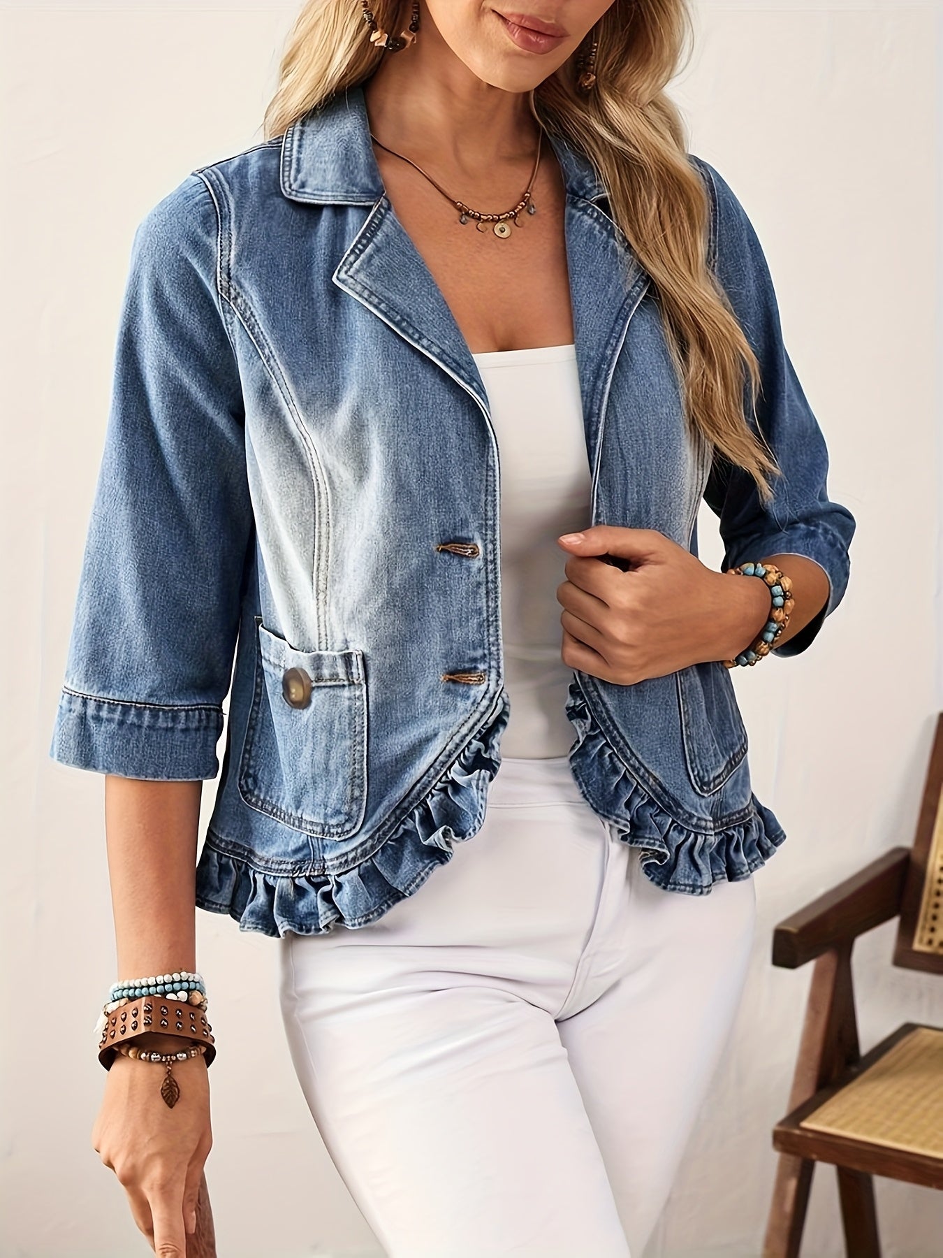 Jaqueta Jeans Feminina Manga 3/4 com Babados na Barra Casual Elegante