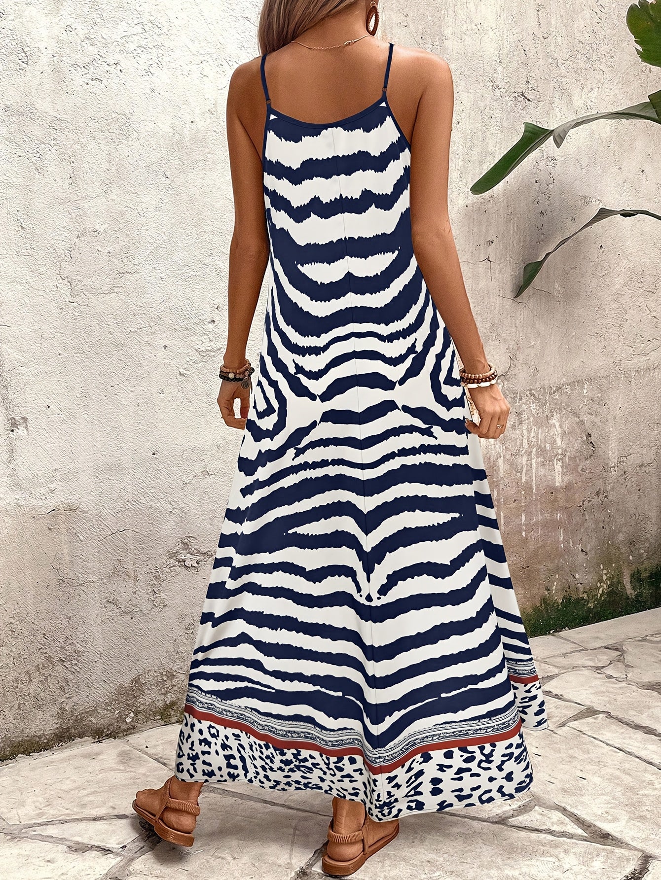 Vestido Longo Animal Print Zebra e Onça com Alças Finas Decote V