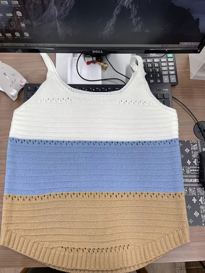 Regata Feminina Tricot Degradê com Detalhes Vazados Listras Horizontais