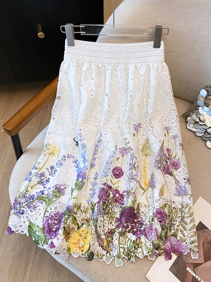 Saia Midi Godê Laise Bordado Floral Branca Romântica Elegante