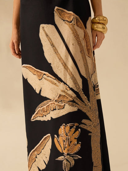 Vestido Longo Estampa Tropical Palmeira com Recorte Vazado e Alças Ajustáveis