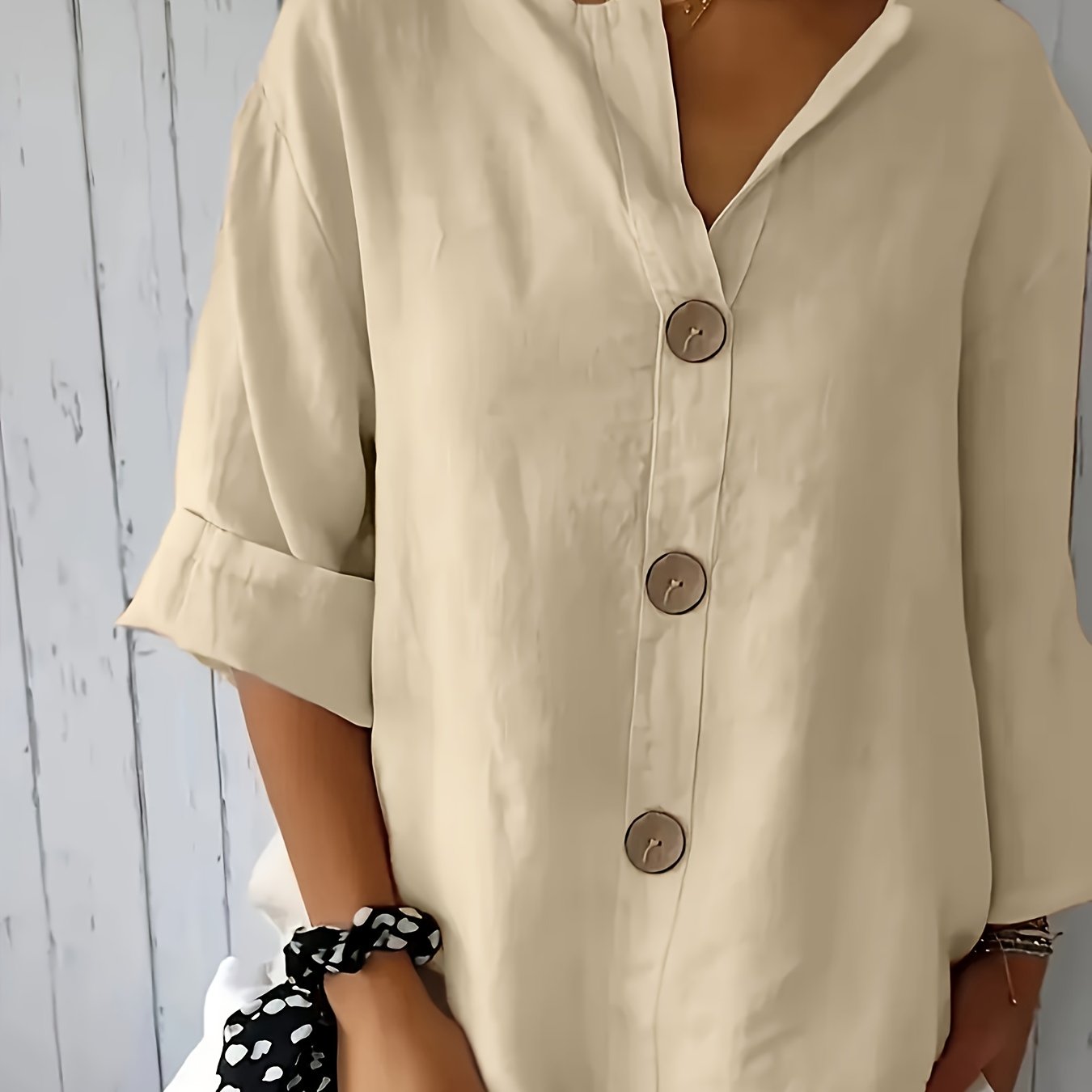 Blusa Feminina Linho Manga 3/4 com Botões Frontais Decote V Casual