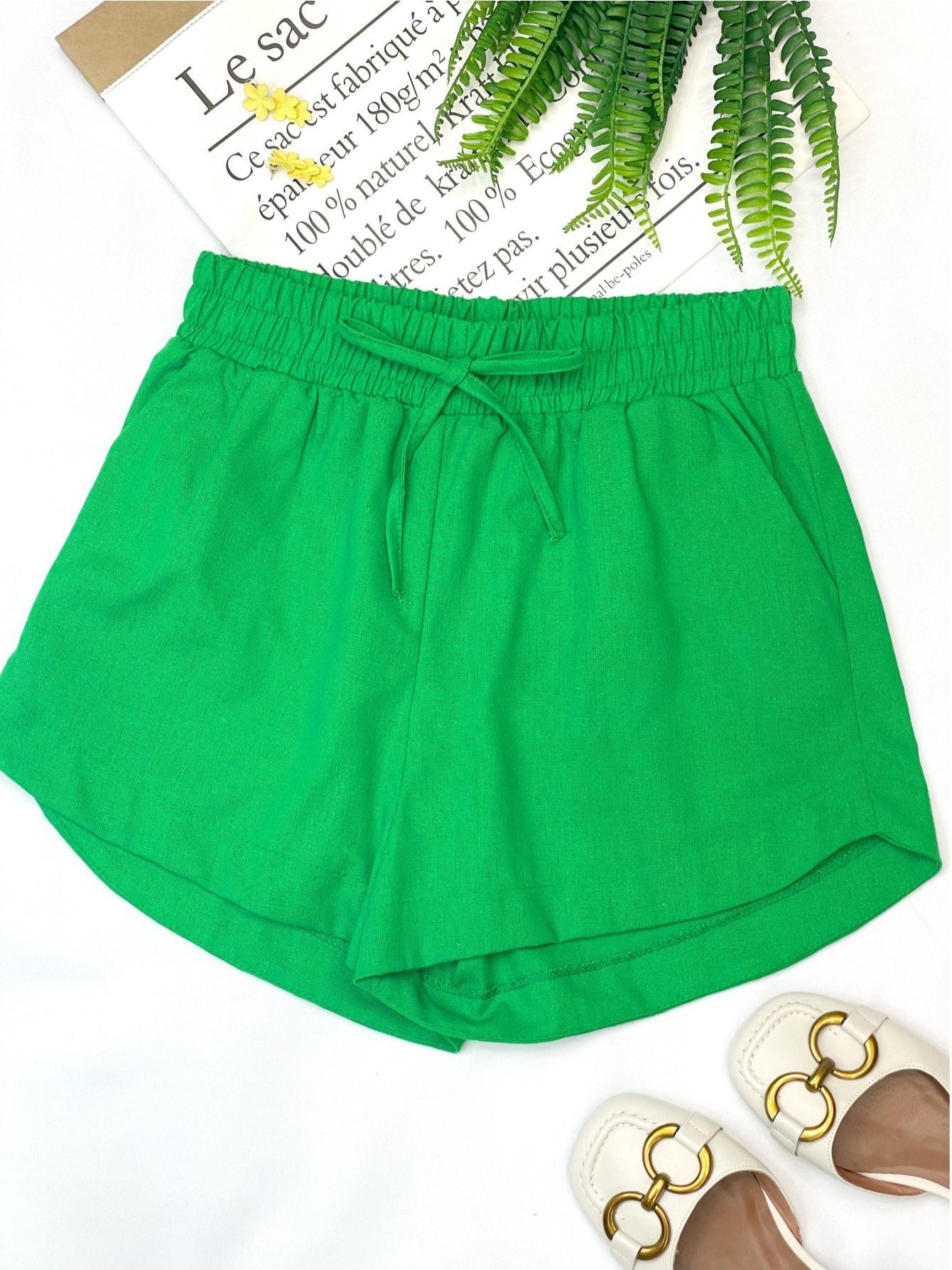 Shorts Feminino Linho Cintura Alta Elástica com Amarração Casual