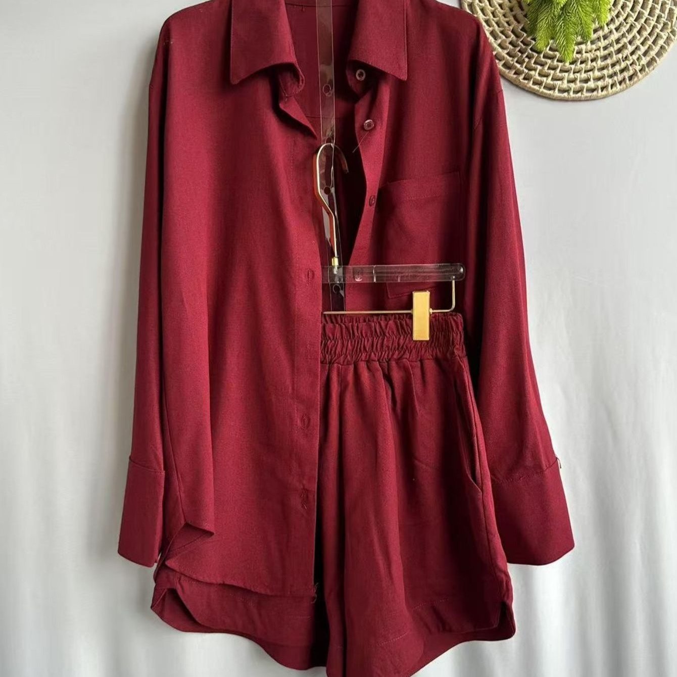 Conjunto Feminino Linho Camisa Manga Longa e Shorts Cintura Elástica Casual