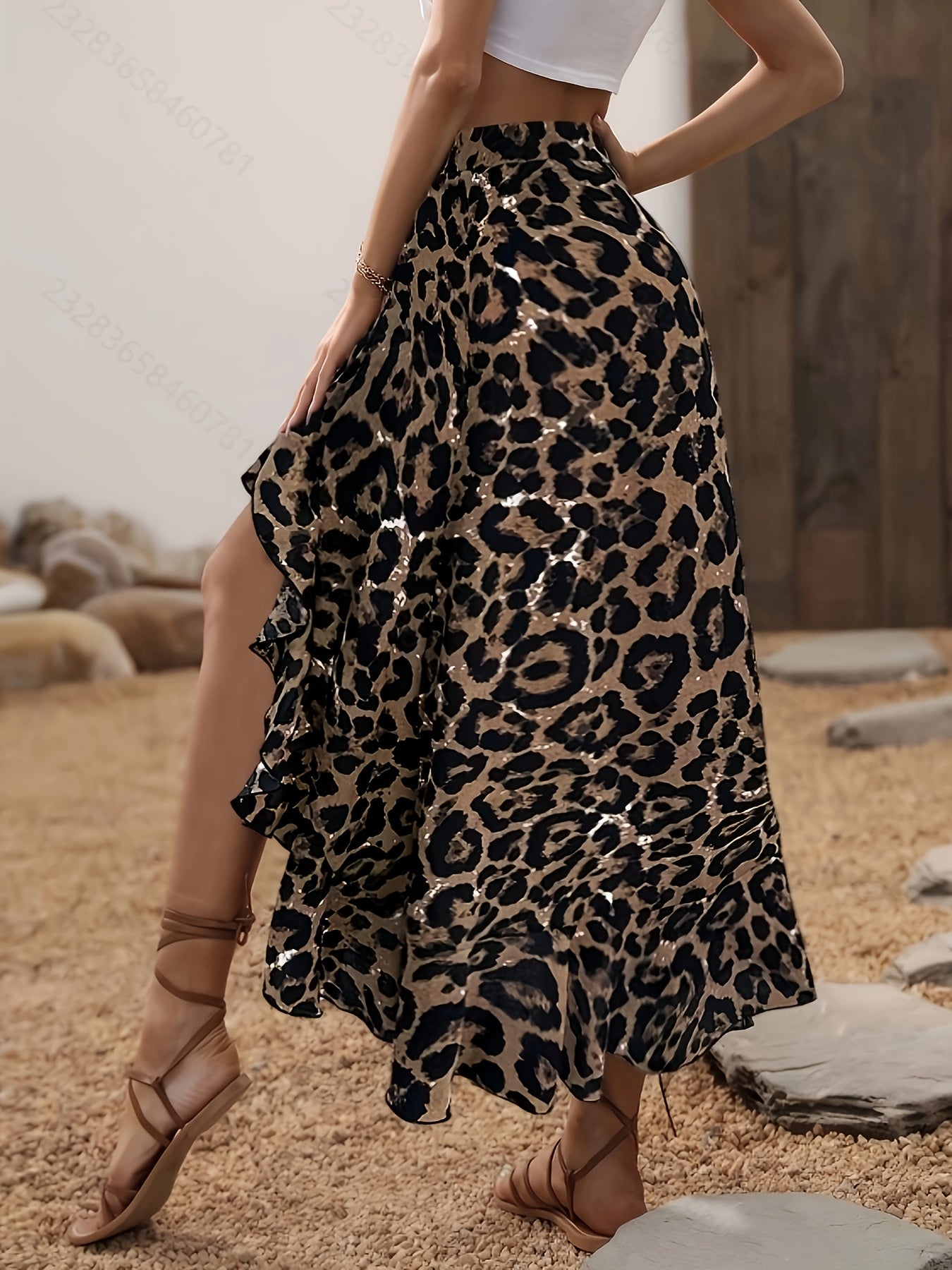 Saia Midi Animal Print Onça com Fenda Lateral Transpassada Elegante