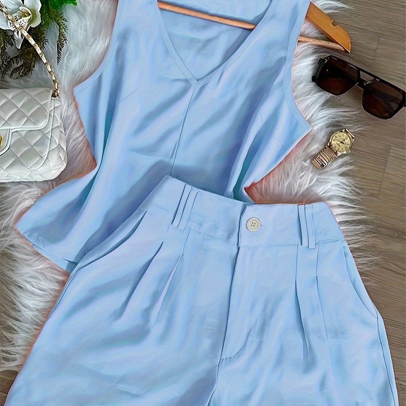 Conjunto Feminino Regata Decote V e Shorts Alfaiataria Casual Verão