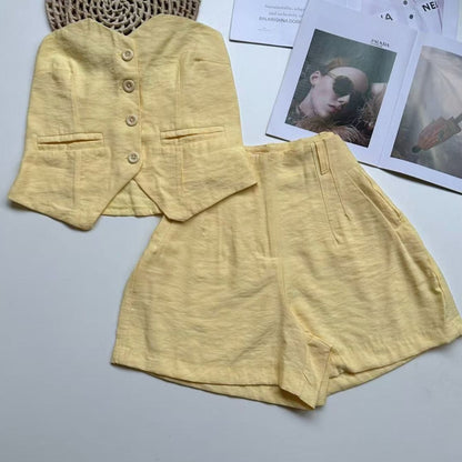 Conjunto Feminino Alfaiataria Top Cropped e Shorts com Pregas Casual