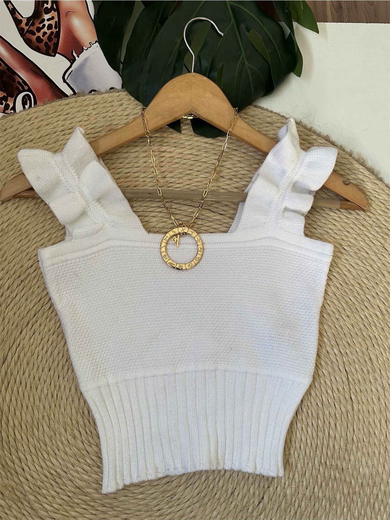 Top Cropped Tricot Feminino com Babados nas Alças Canelado Elegante