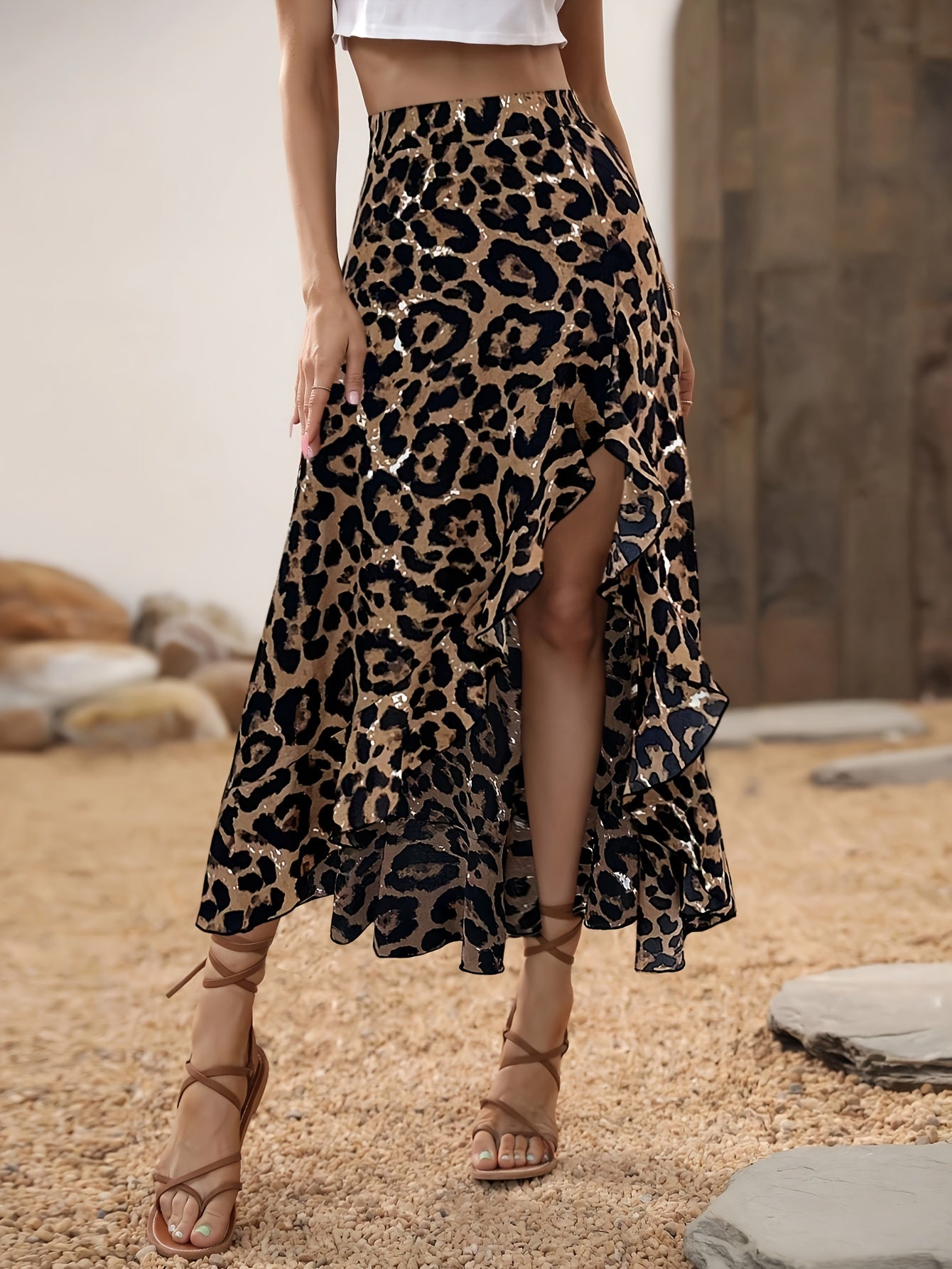 Saia Midi Animal Print Onça com Fenda Lateral Transpassada Elegante