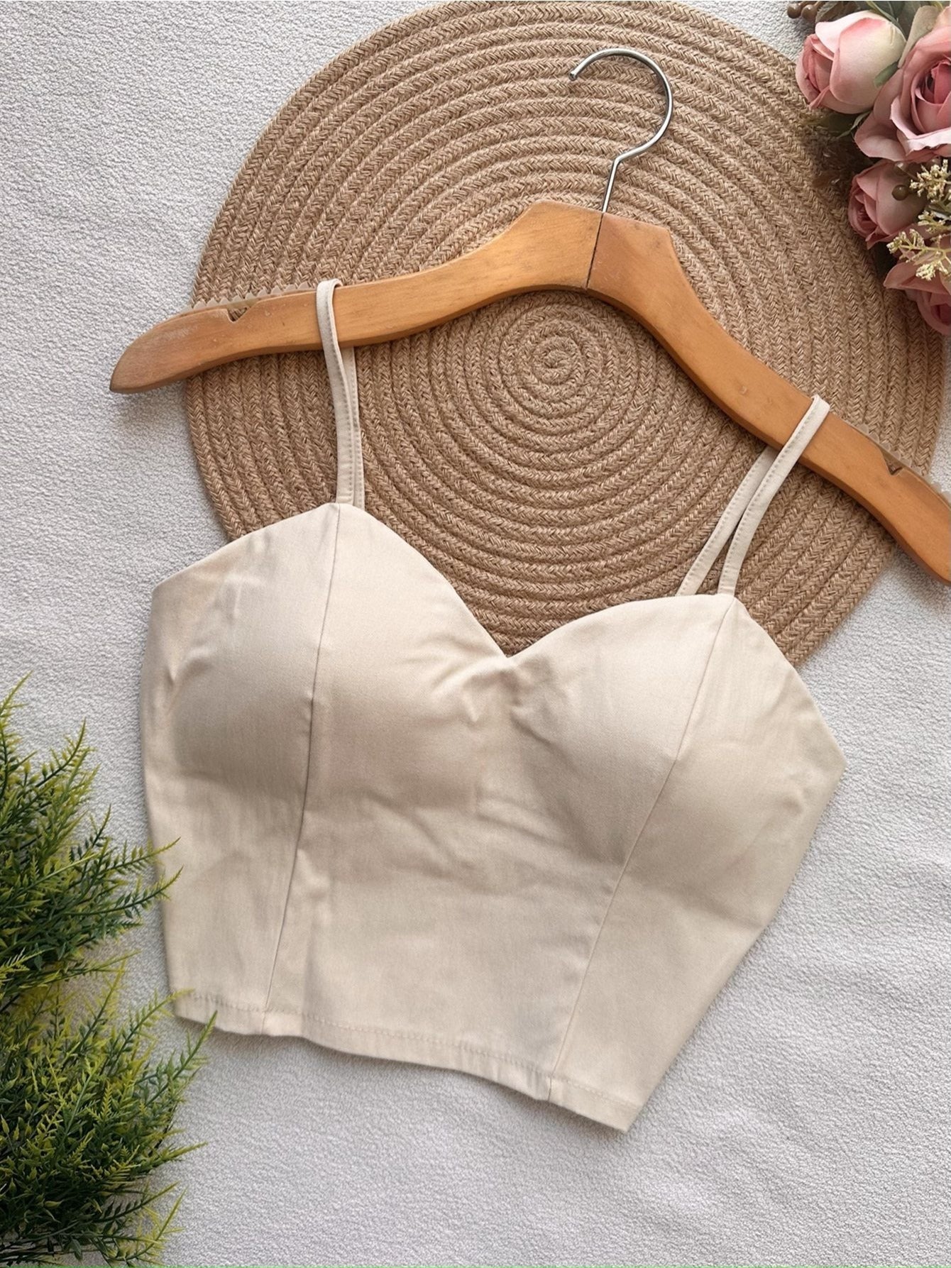 Top Cropped Feminino com Bojo e Zíper Frontal Alças Finas Moderno