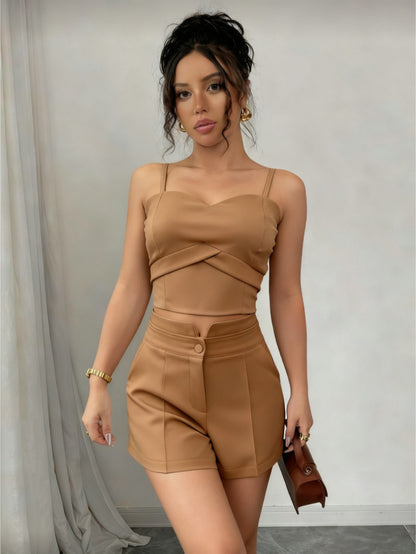Conjunto Feminino Alfaiataria Top Cropped Bustier e Shorts Elegante