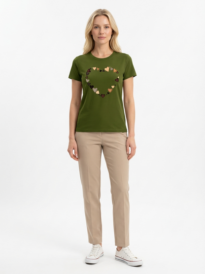 Camiseta Feminina Algodão com Estampa Coração Camuflado Casual