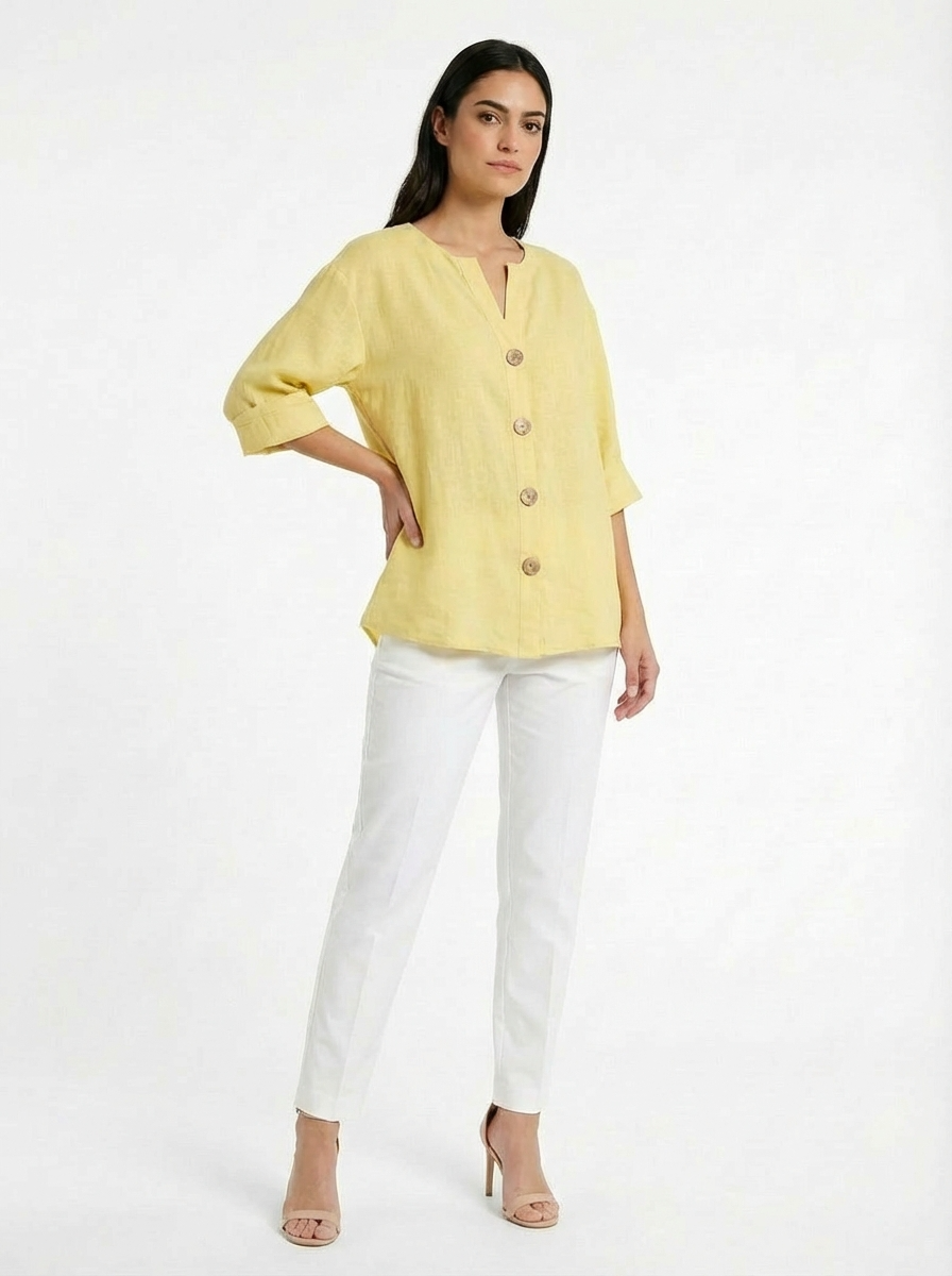 Blusa Feminina Linho Manga 3/4 com Botões Frontais Decote V Casual