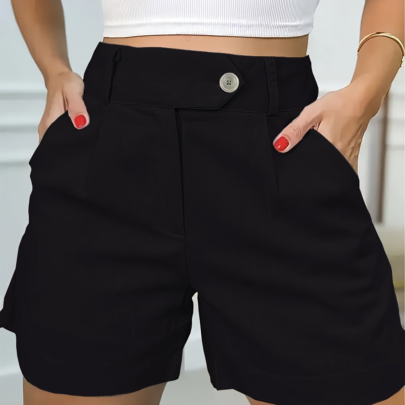 Bermuda Feminina Alfaiataria Cintura Alta com Pregas e Bolsos