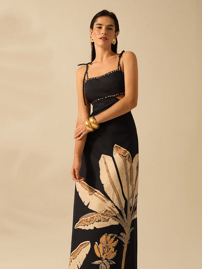 Vestido Longo Estampa Tropical Palmeira com Recorte Vazado e Alças Ajustáveis