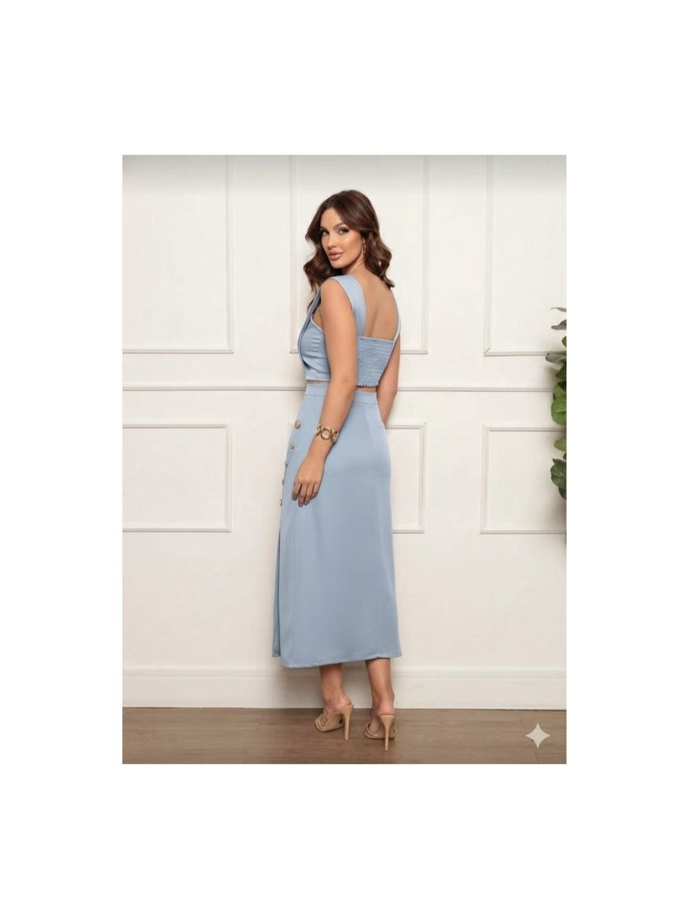 Conjunto Feminino Alfaiataria Top Cropped e Saia Midi com Fenda e Botões