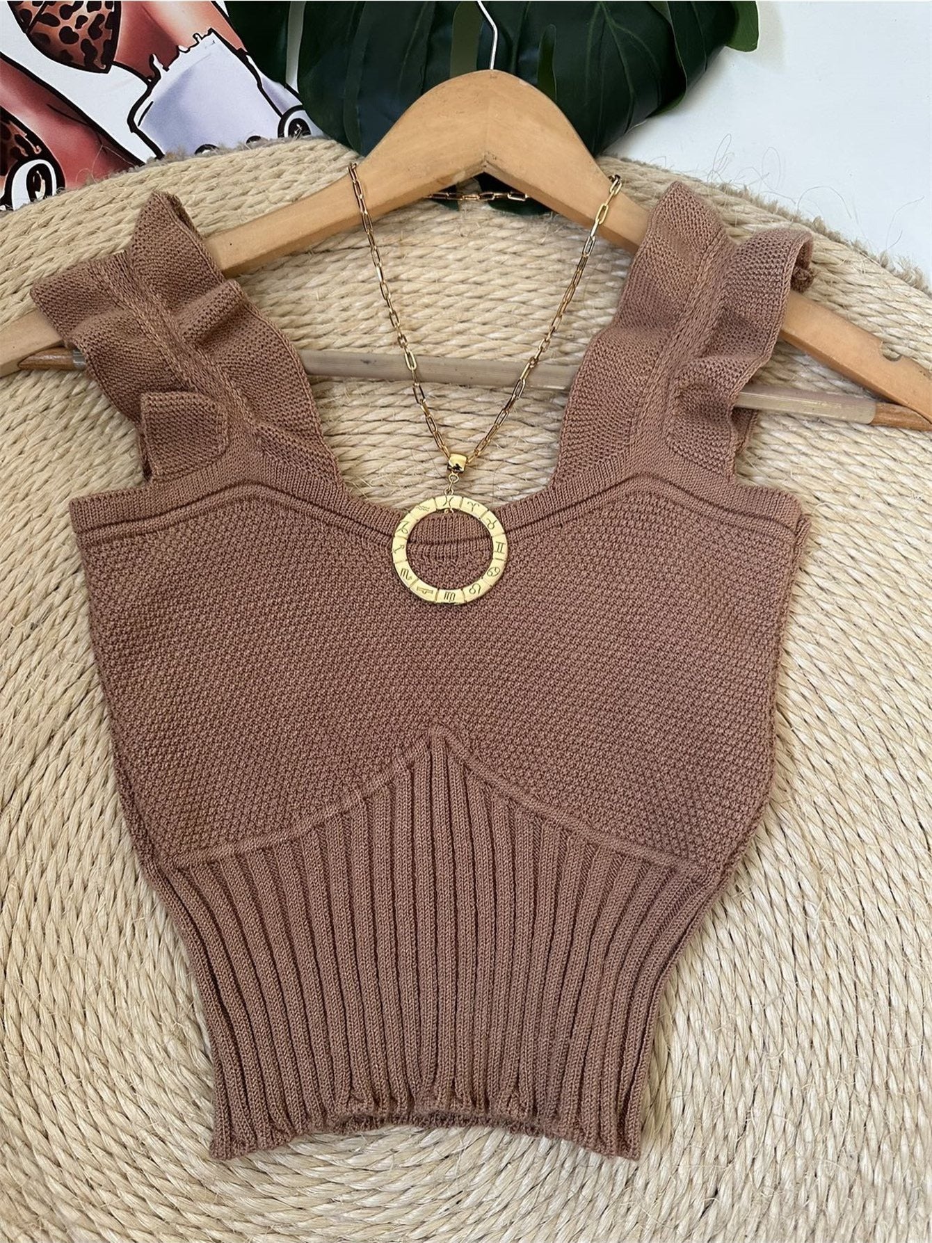 Top Cropped Tricot Feminino com Babados nas Alças Canelado Elegante