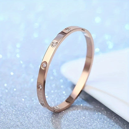Pulseira Feminina Aço Titânio Zircônia Banho Ouro 18K Clássica Elegante Presente