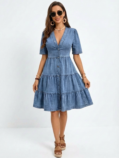 Vestido Jeans Midi Evasê com Botões Frontais e Mangas Curtas