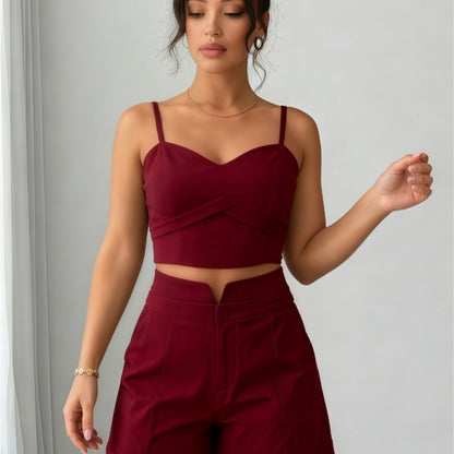 Conjunto Feminino Alfaiataria Top Cropped Bustier e Shorts Elegante