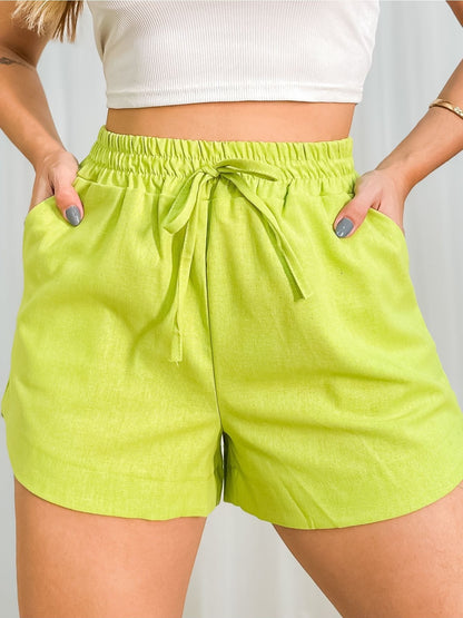 Shorts Feminino Linho Cintura Alta Elástica com Amarração Casual