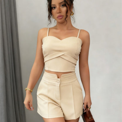 Conjunto Feminino Alfaiataria Top Cropped Bustier e Shorts Elegante