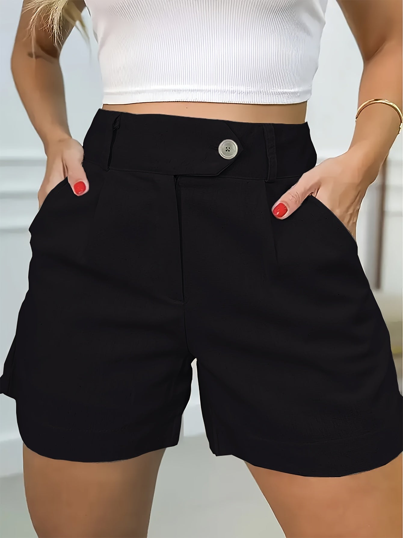Bermuda Feminina Alfaiataria Cintura Alta com Pregas e Bolsos