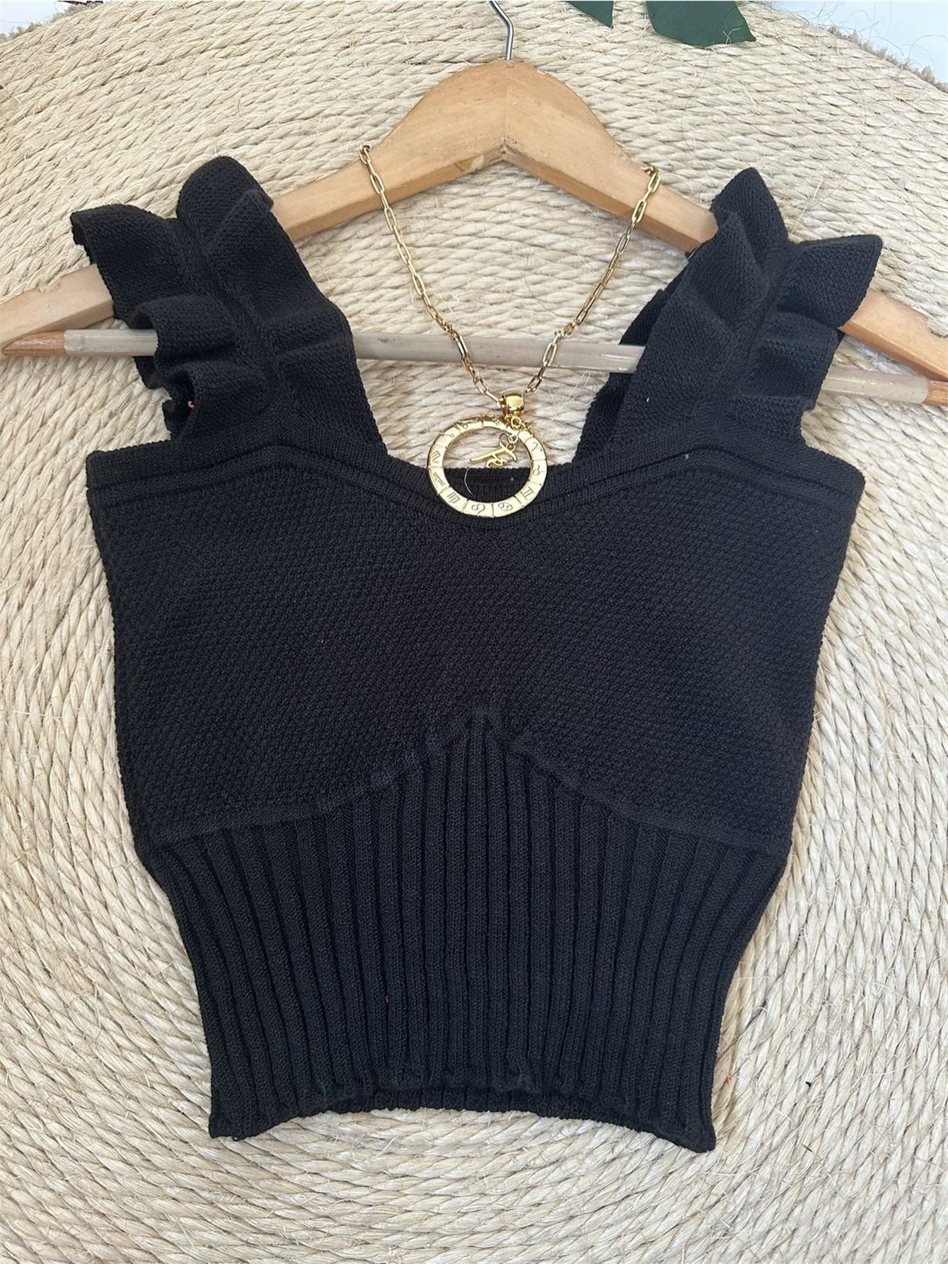 Top Cropped Tricot Feminino com Babados nas Alças Canelado Elegante
