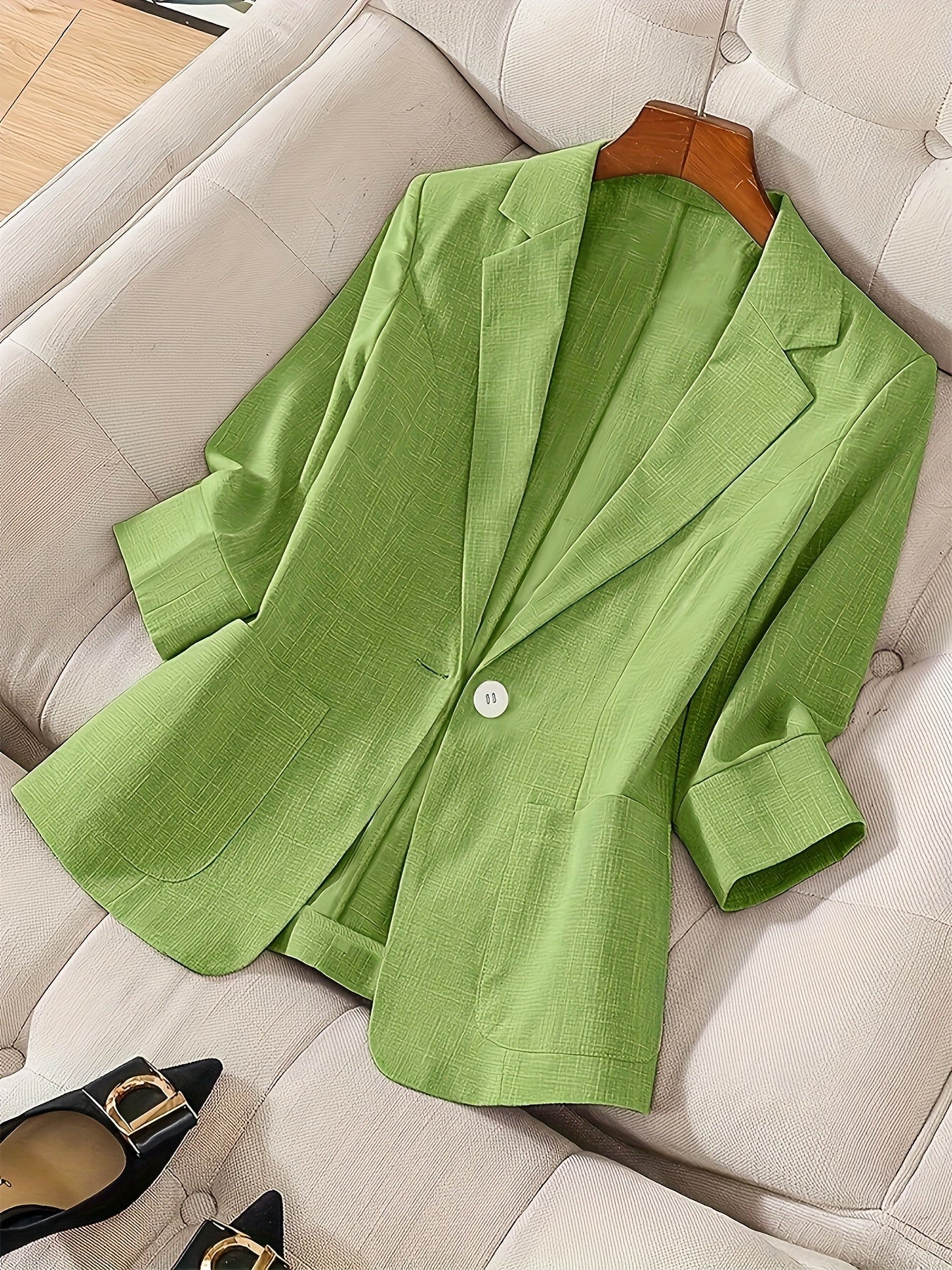 Blazer Feminino Alfaiataria Manga 3/4 com Um Botão Executivo Casual