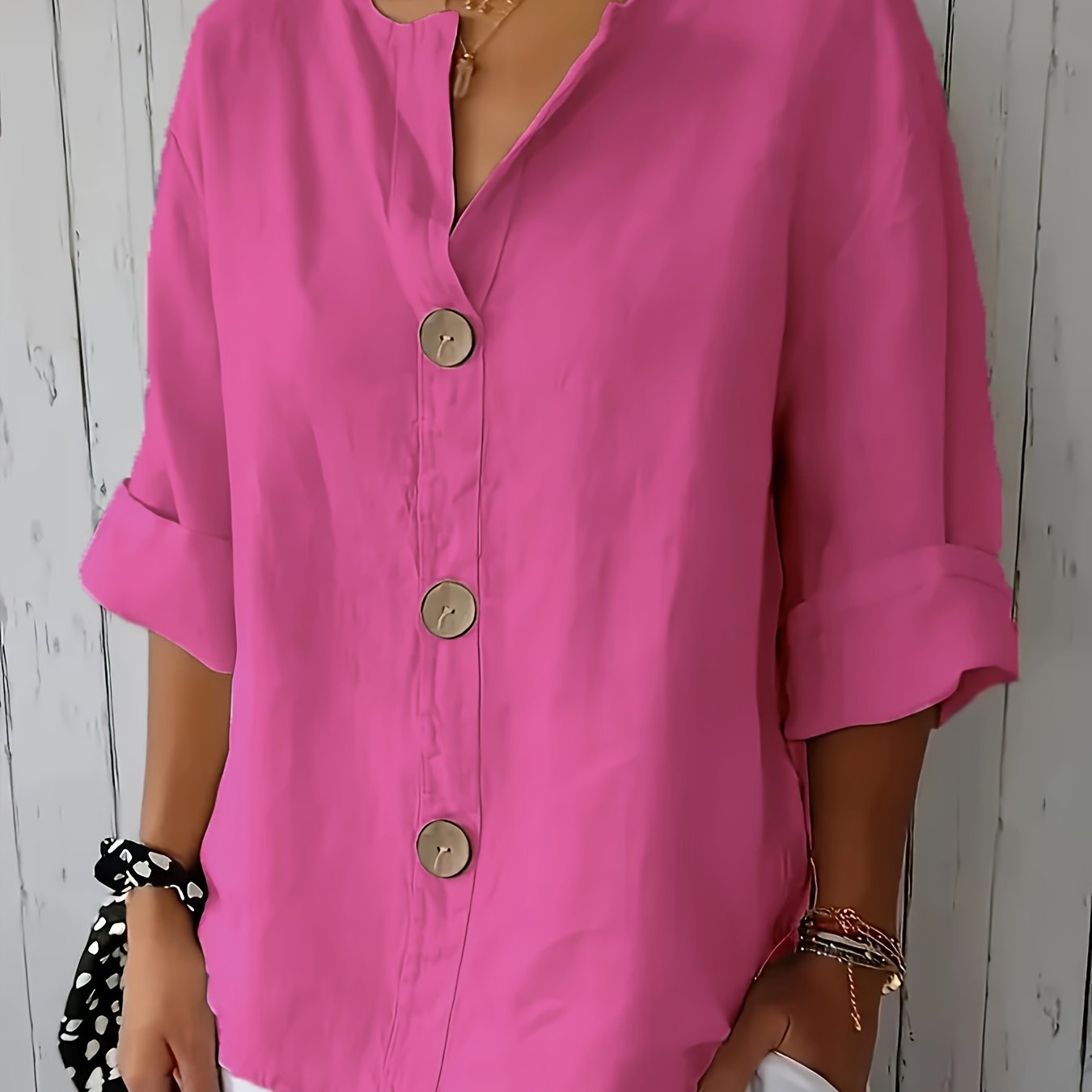 Blusa Feminina Linho Manga 3/4 com Botões Frontais Decote V Casual