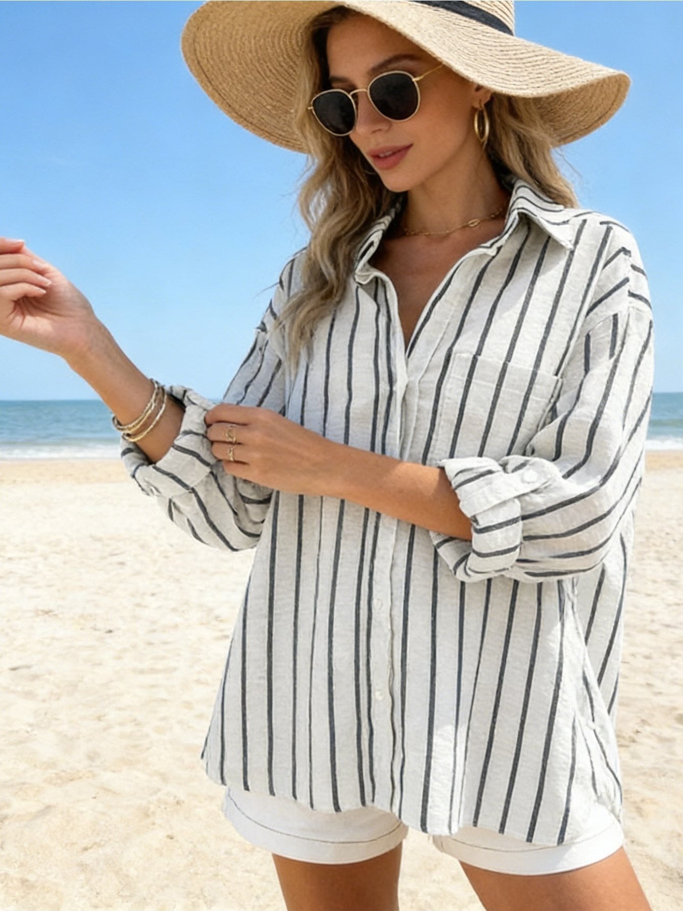 Camisa Feminina Linho Listrada Manga 3/4 Oversized com Bolsos Casual