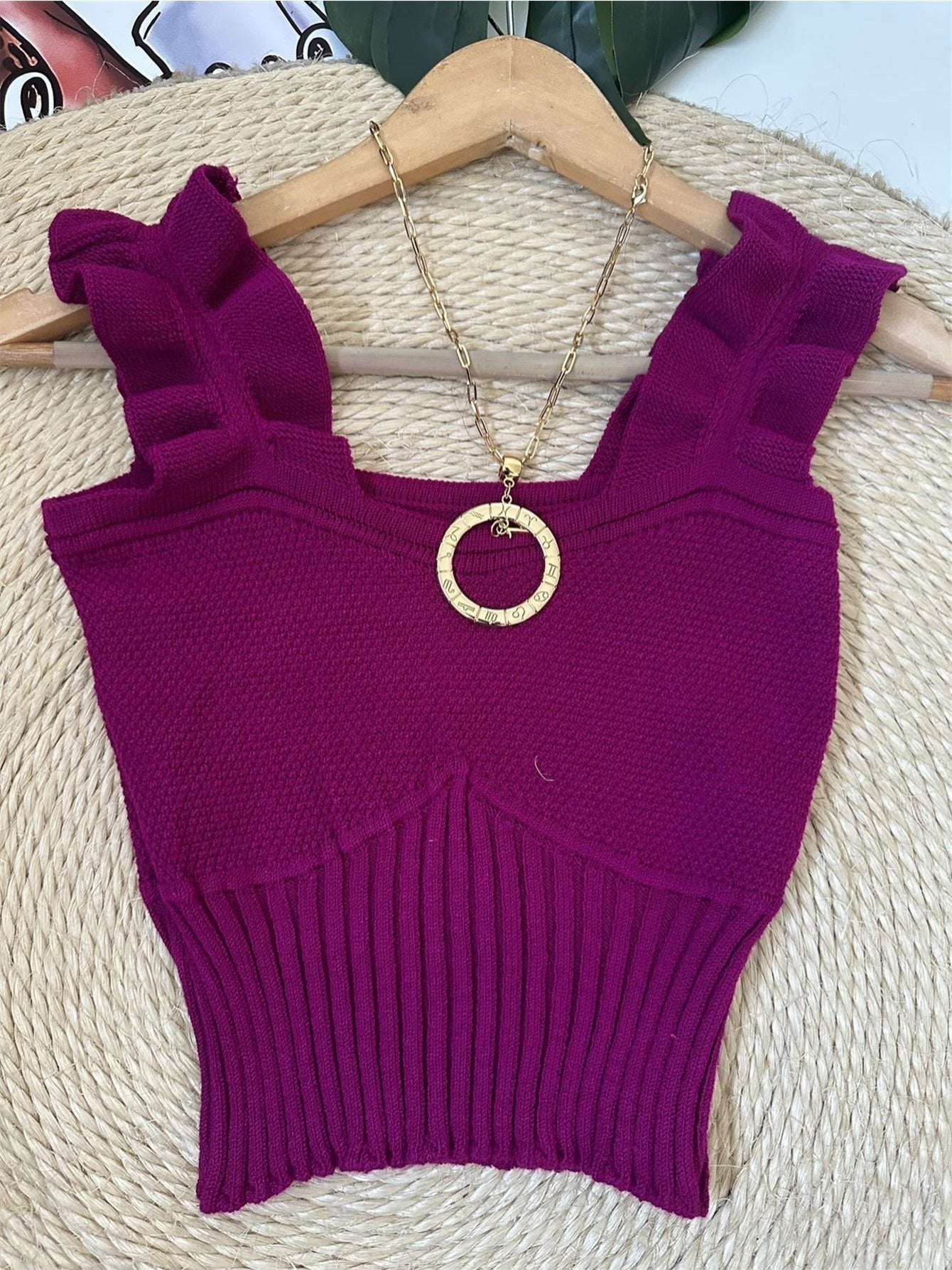 Top Cropped Tricot Feminino com Babados nas Alças Canelado Elegante