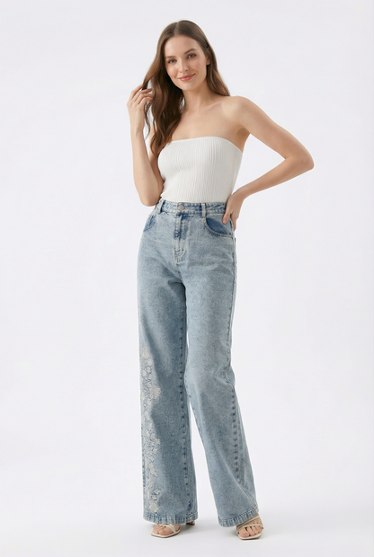 Calça Jeans Wide Leg Bordada com Elastano