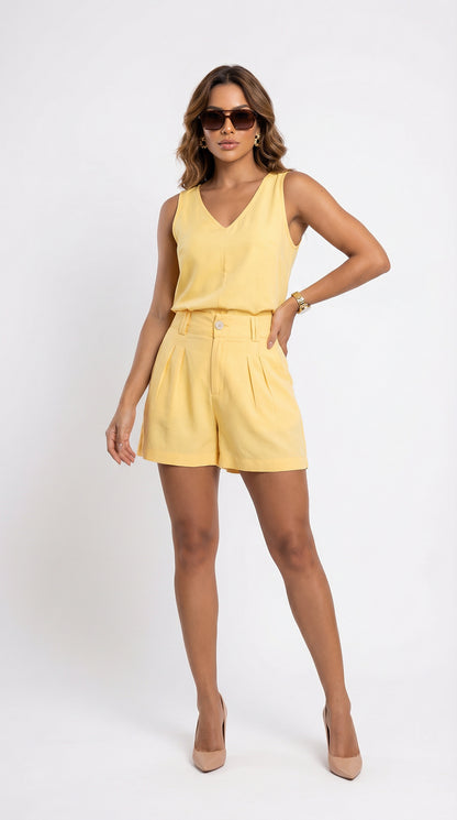 Conjunto Feminino Regata Decote V e Shorts Alfaiataria Casual Verão