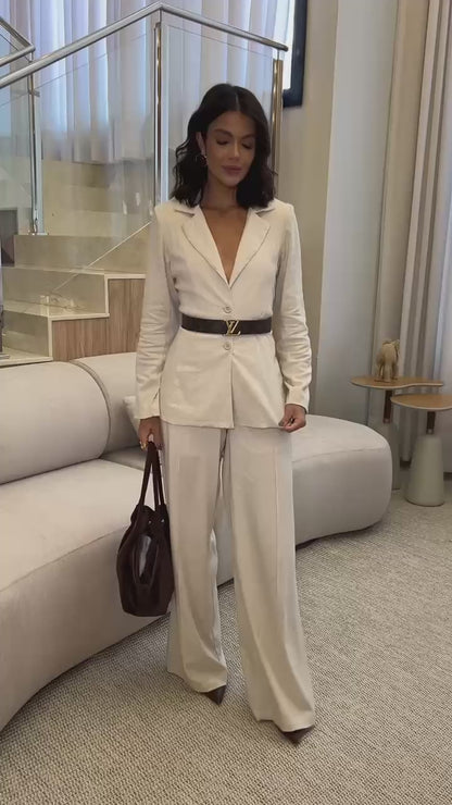 Blazer Linho Elegance – Alfaiataria Leve com Caimento Impecável